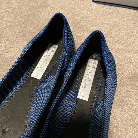 Retired Rothy’s Lapid Python Point - Picture 5 of 5